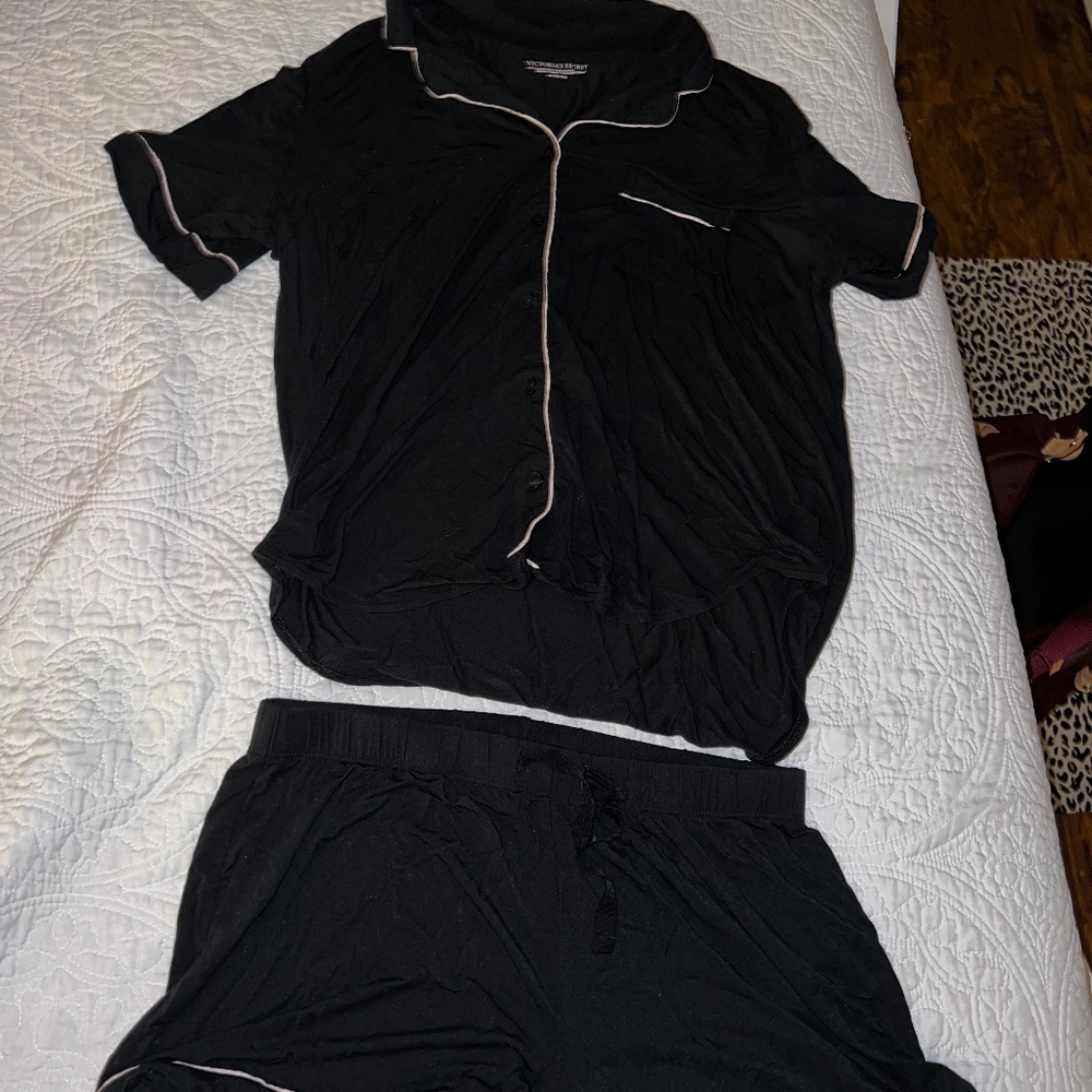 Victoria Secret Pajama Set